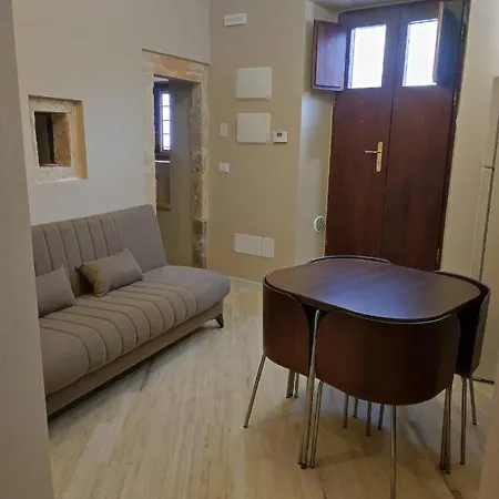 Dimora Tra Ciuchi E Poeti L'Aquila